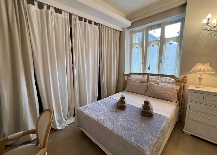度假居 Artieri Suites, Cavour 博洛尼亚