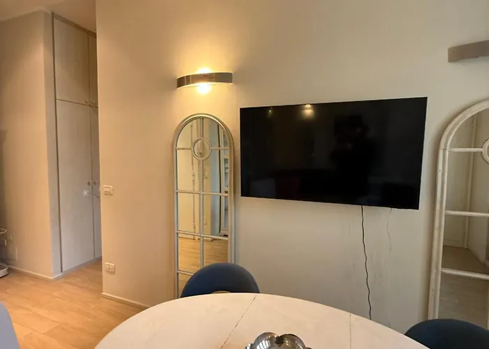 Artieri Suites, Cavour